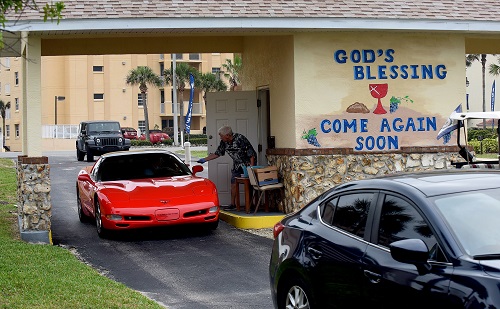 Drive-thru church in Florida. SOPA Images/SIPA USA/PA Images